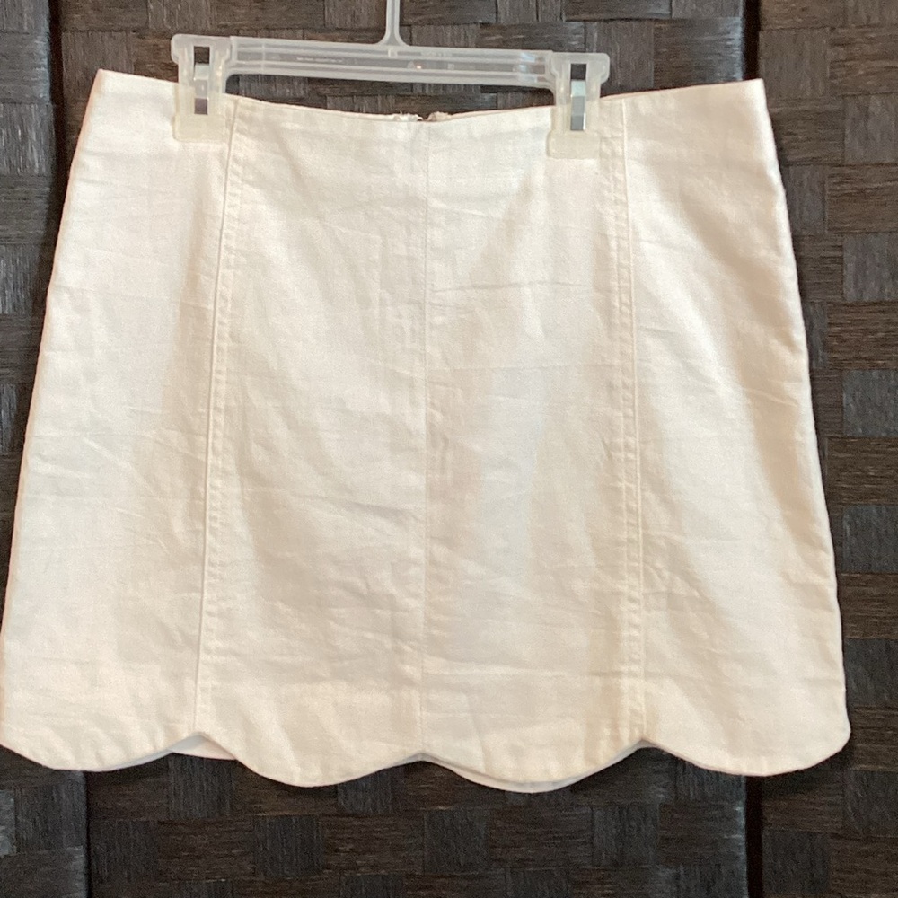 She & Sky Large Skirt Womens/Juniors White Mini Scallop Edge Lined Softgirl Y2K